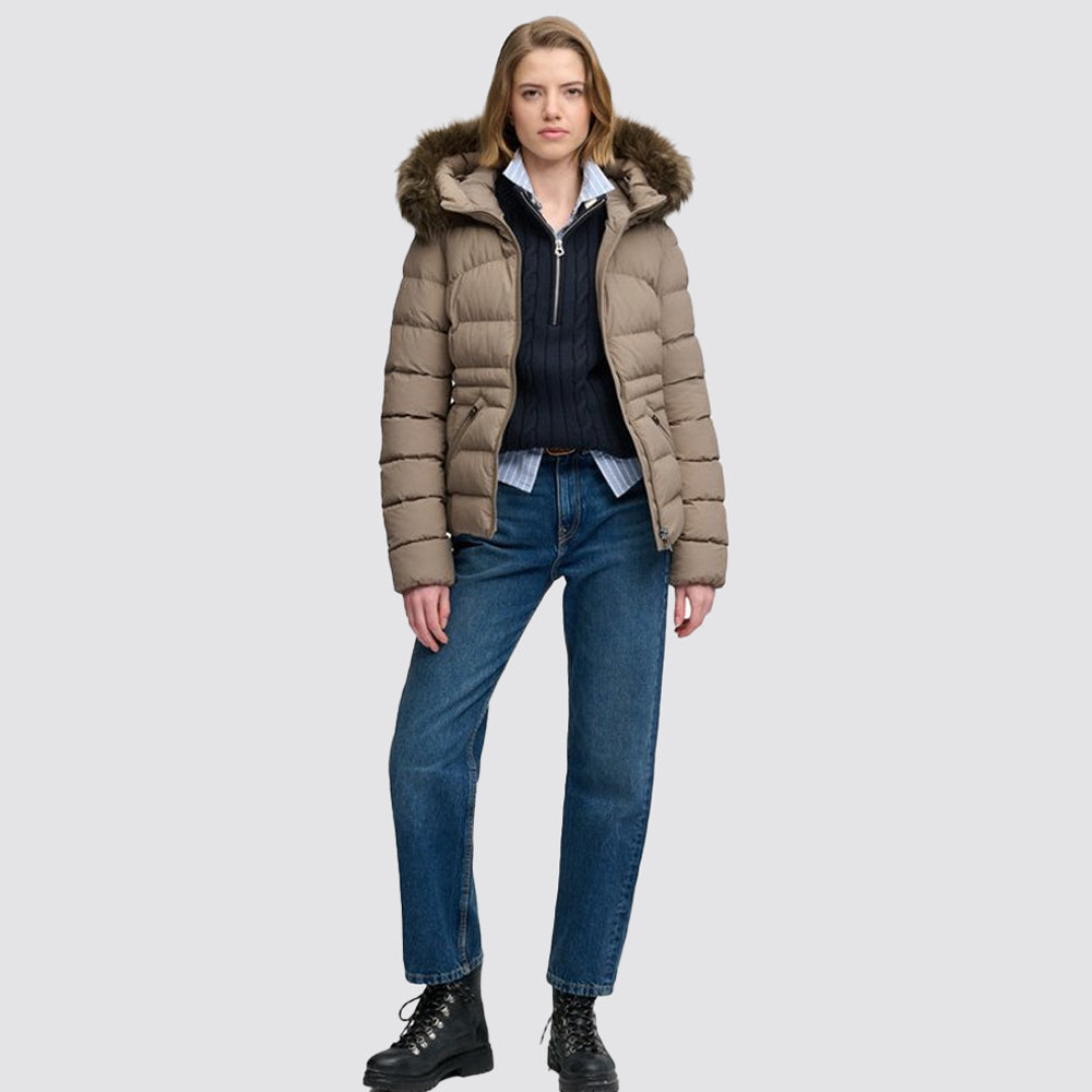 Piumino fuji superdry donna con cappuccio in eco pelliccia