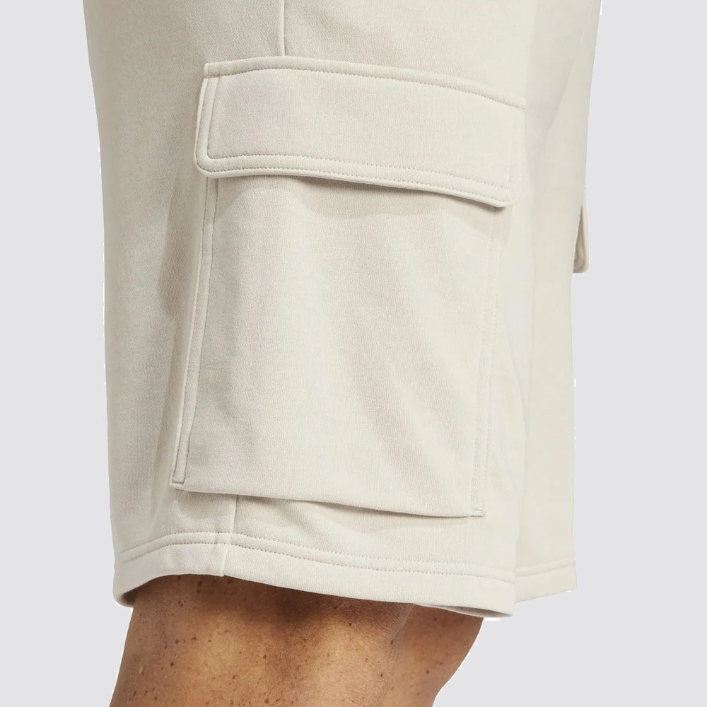 Short cargo essentials feel cozy