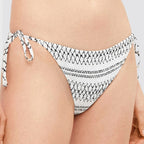 Slip bikini donna con lacci laterali fantasia