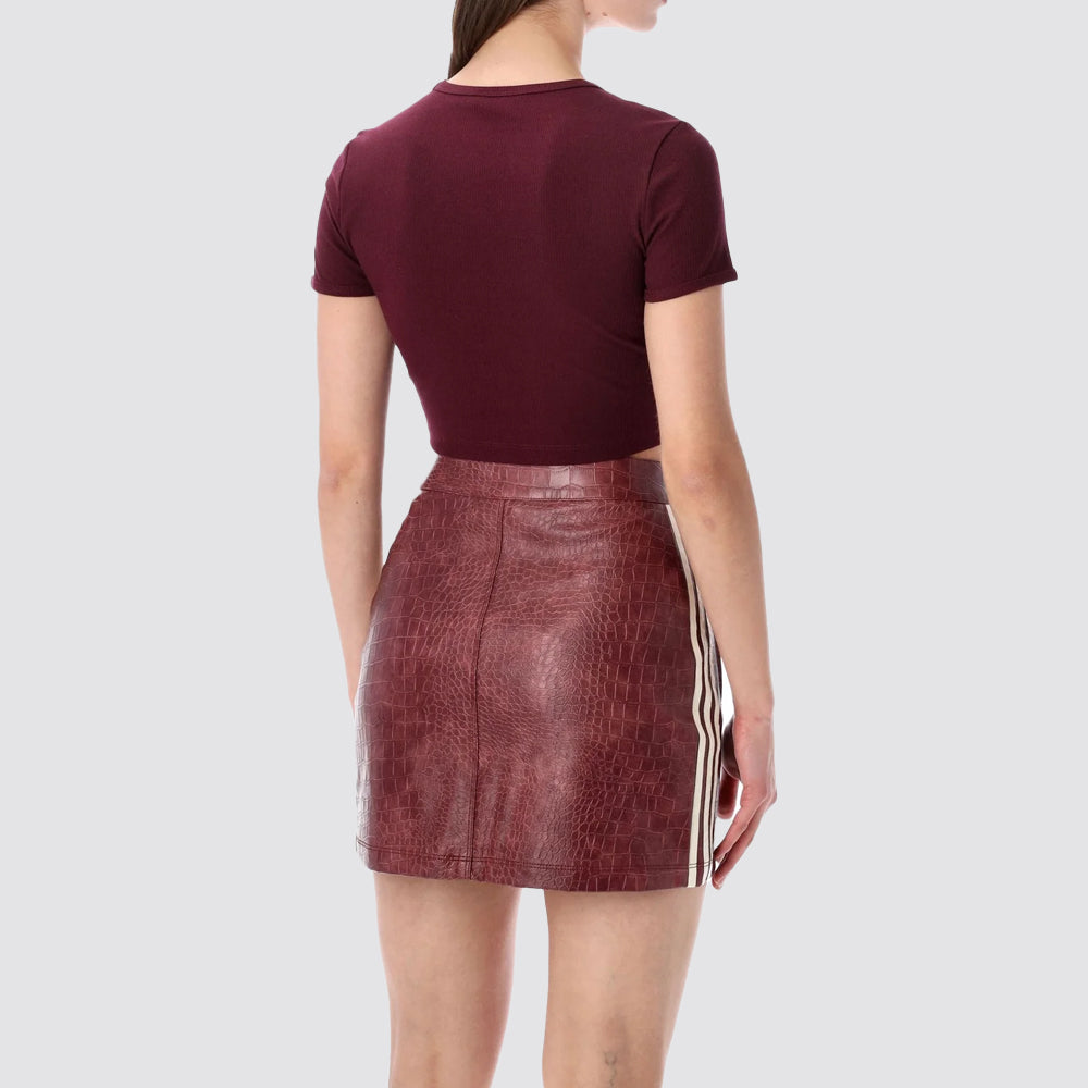 T-shirt donna a costine crop logo